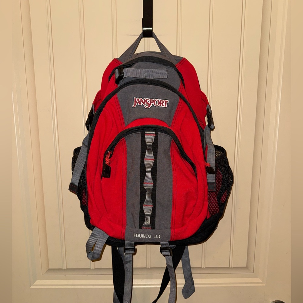 JanSport Equinox 33 Hiking Outdoors Daypack Backpack Red, Gray & Black 33L